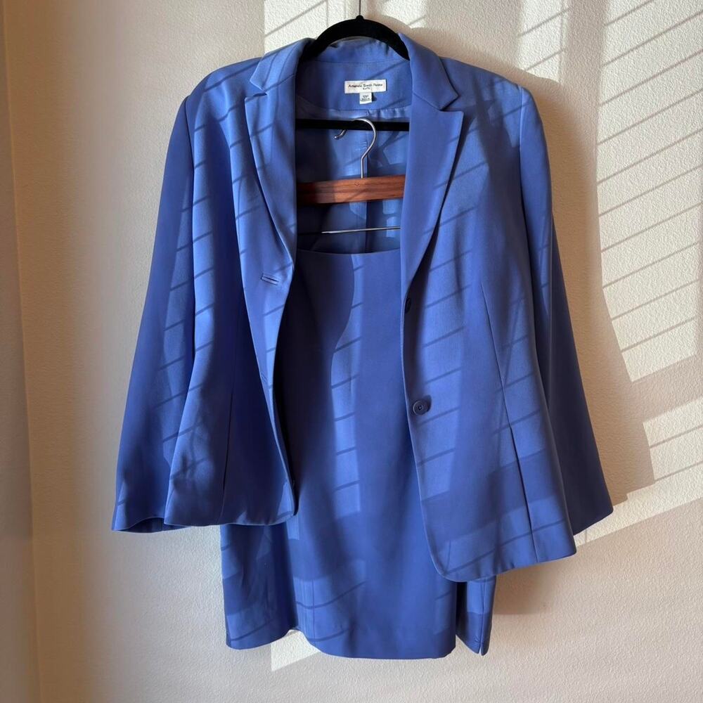 NWT Eggshell Blue Blazer & Skirt size 12P Old Money Classic Style